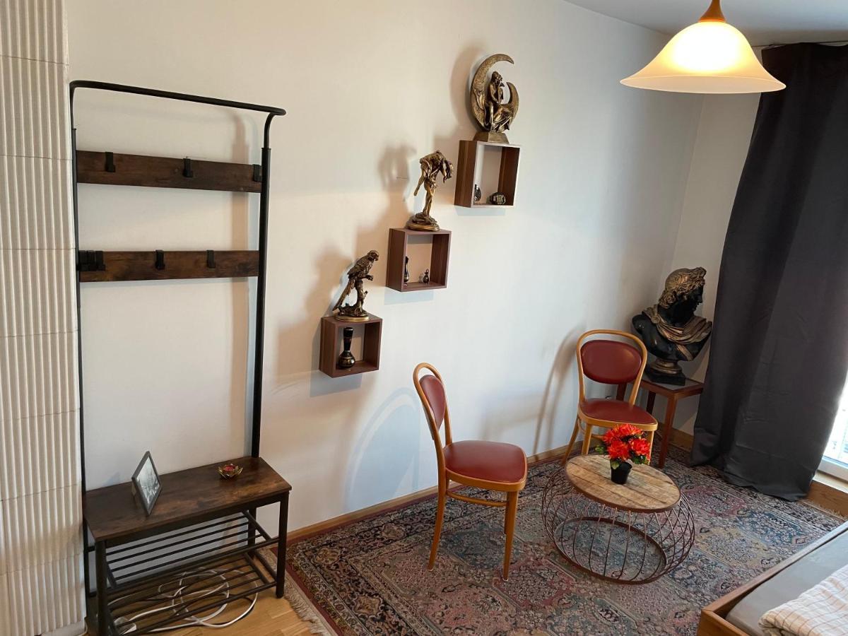 Room In City Center Near U6,U3 And Westbahnhof Виена Екстериор снимка